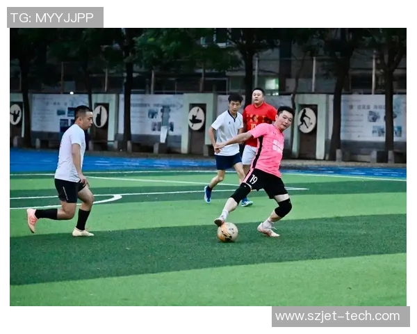 《球星扑克足球大赛:挑战极限技巧与策略,重新定义足球娱乐体验》 《球星扑克足球大赛:挑战极限技巧与策略,重新定义足球娱乐体验》