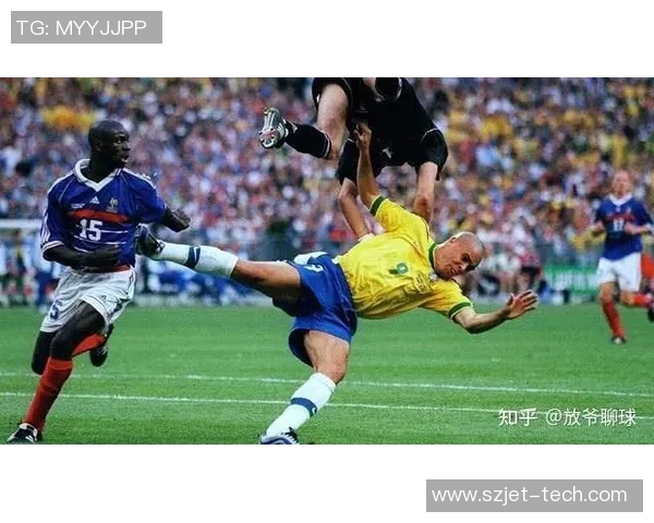 足坛传奇巨星罗纳尔多的辉煌生涯与无数经典瞬间全面回顾