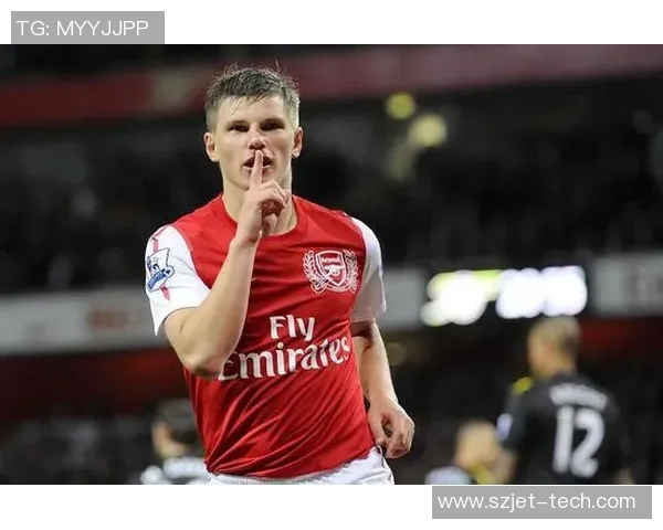 足球球星穿背心时尚大揭秘：领略运动与潮流的完美融合